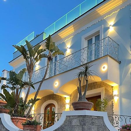Hotel Villa Sirena - Thermae & Spa Ischia Bagian luar foto