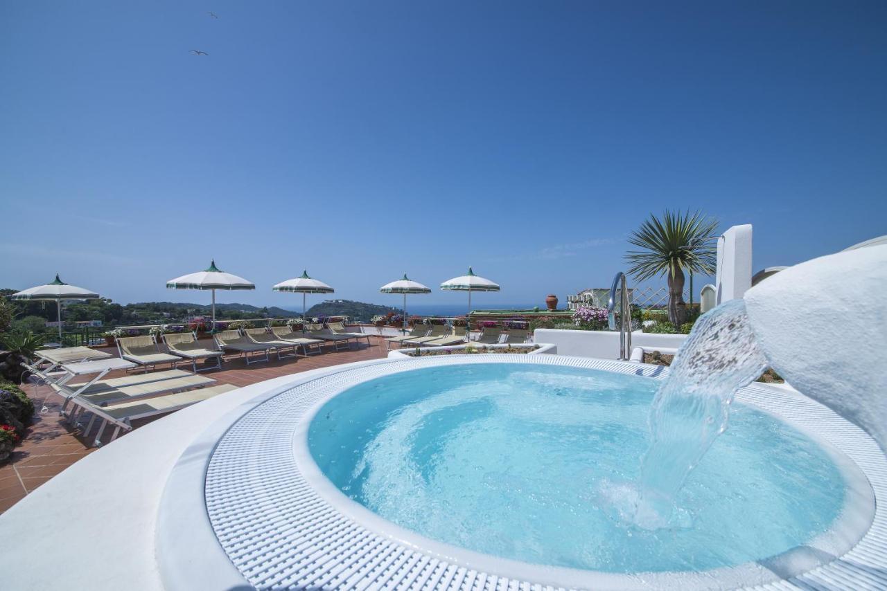 Hotel Villa Sirena - Thermae & Spa Ischia Bagian luar foto